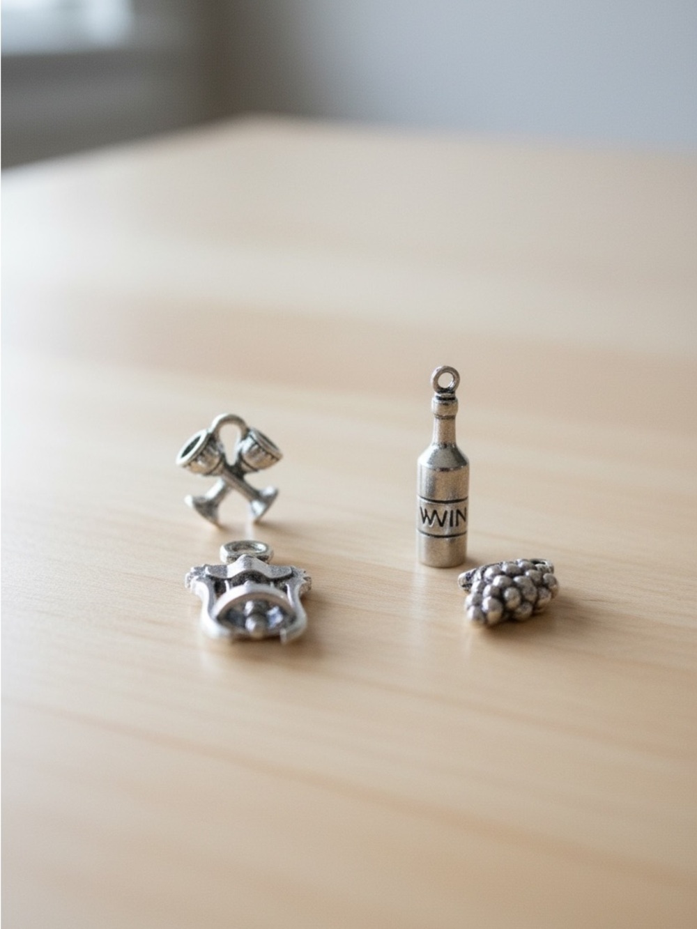 10/15 5 packs of 4 wine charms